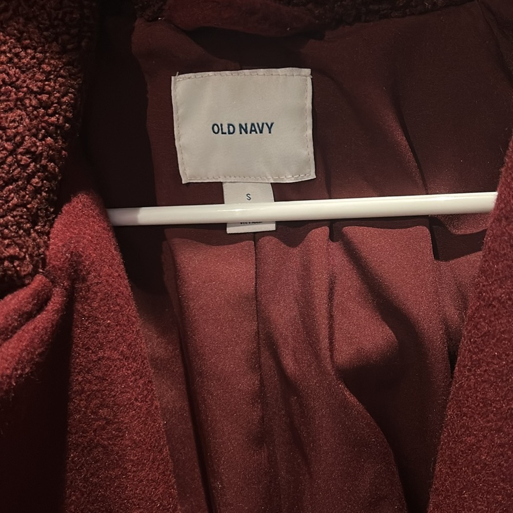 Women’s Jacket - Picture 2 of 4